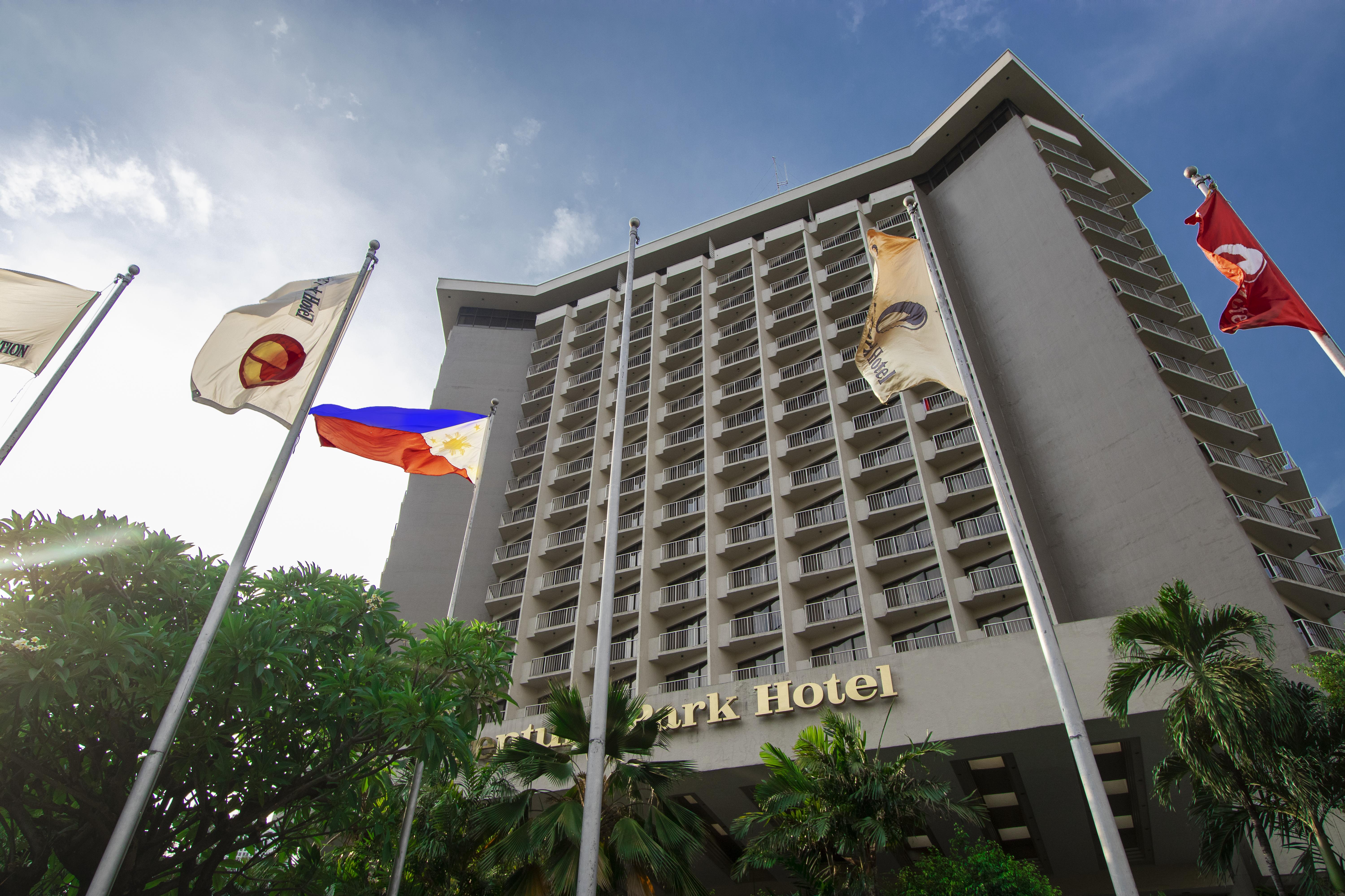 Century Park Hotel Manila Exterior foto