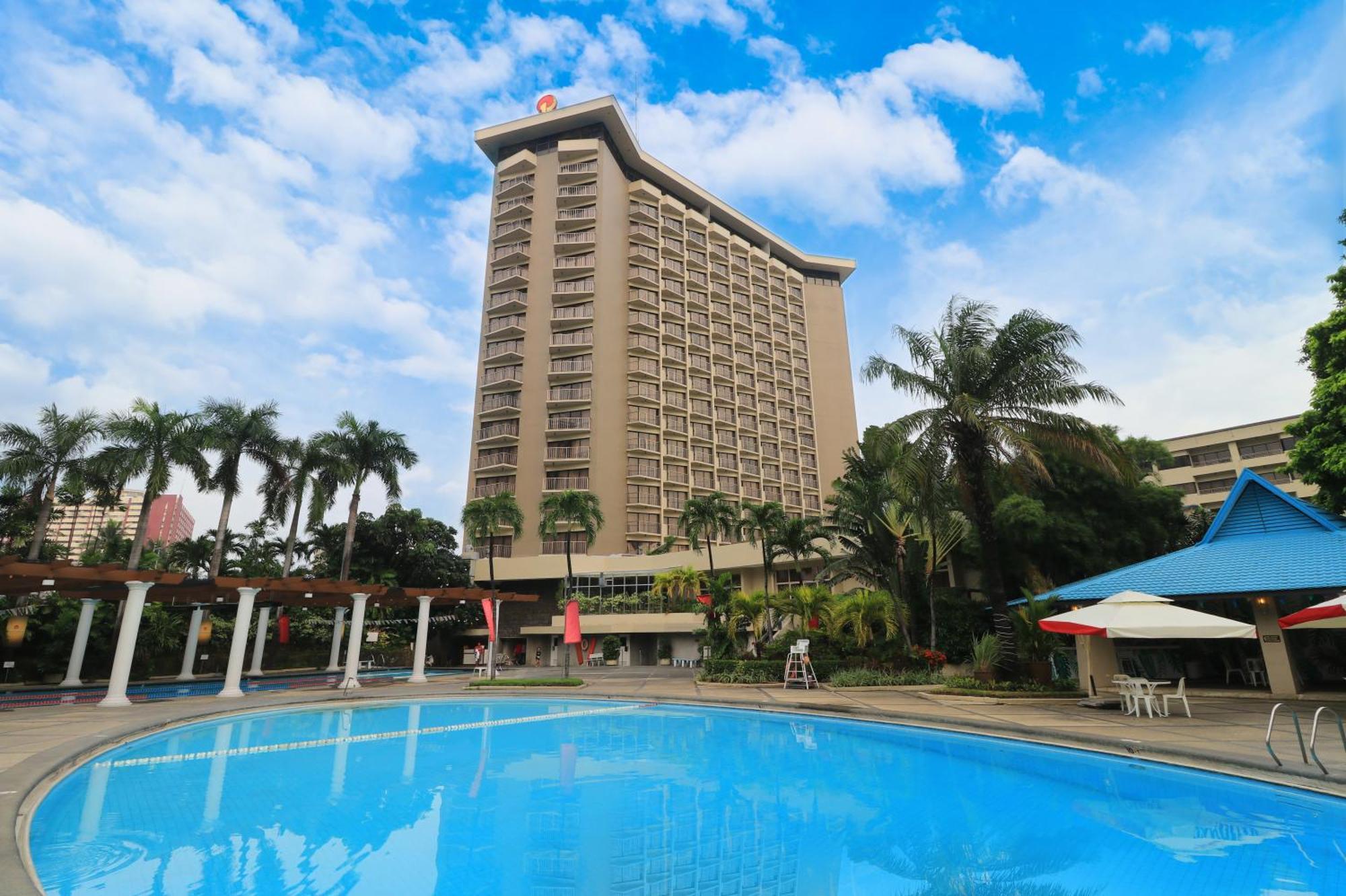 Century Park Hotel Manila Exterior foto
