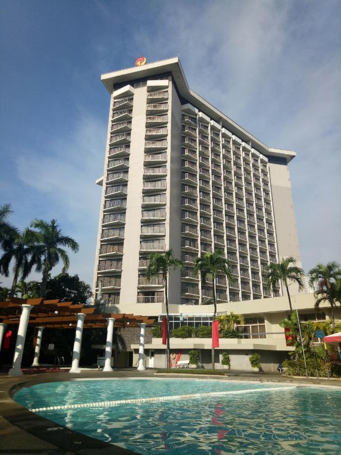 Century Park Hotel Manila Exterior foto